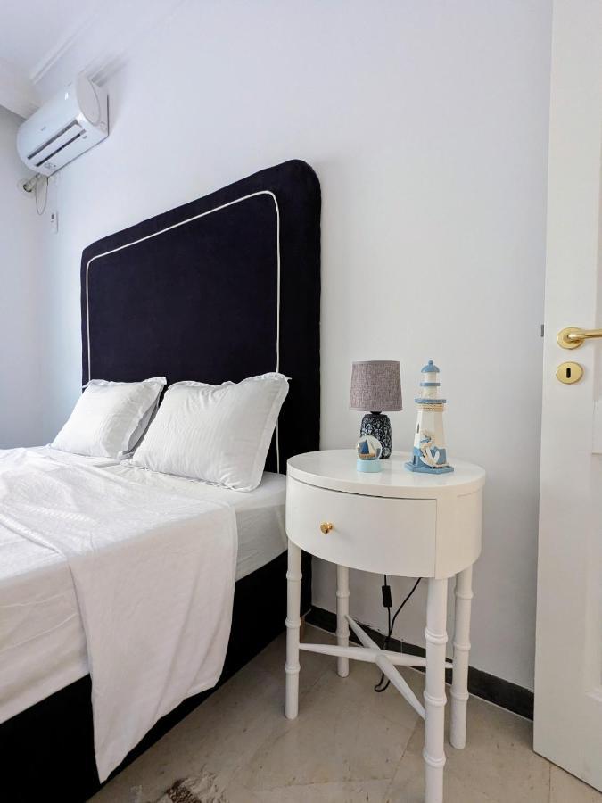 Luxury House Directly On The Beach 비제르테 외부 사진
