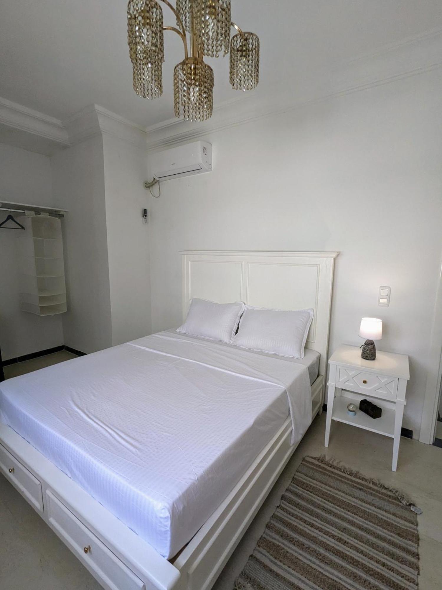 Luxury House Directly On The Beach 비제르테 외부 사진